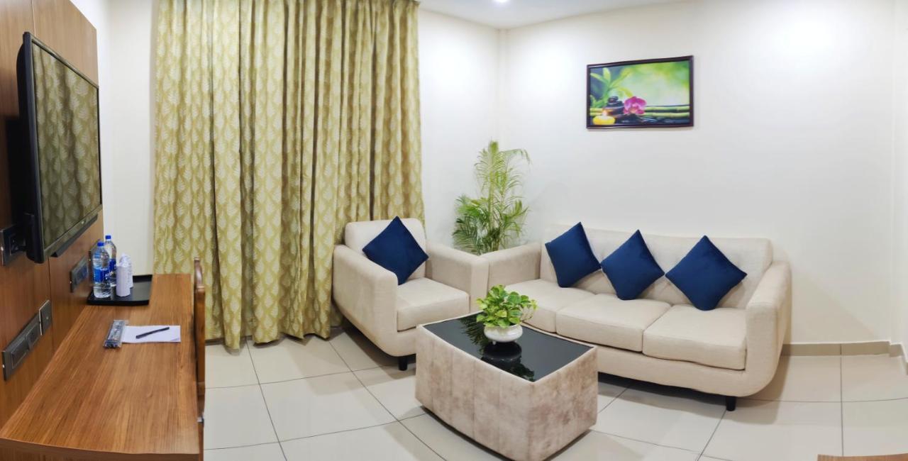 Hotel Seapark Kollam Buitenkant foto