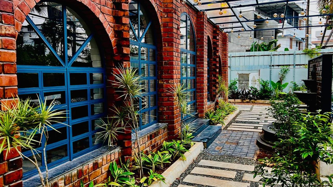 Hotel Seapark Kollam Buitenkant foto