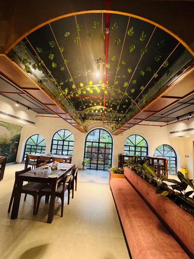 Hotel Seapark Kollam Buitenkant foto